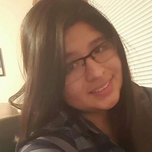 Meet your Posher, Isabel